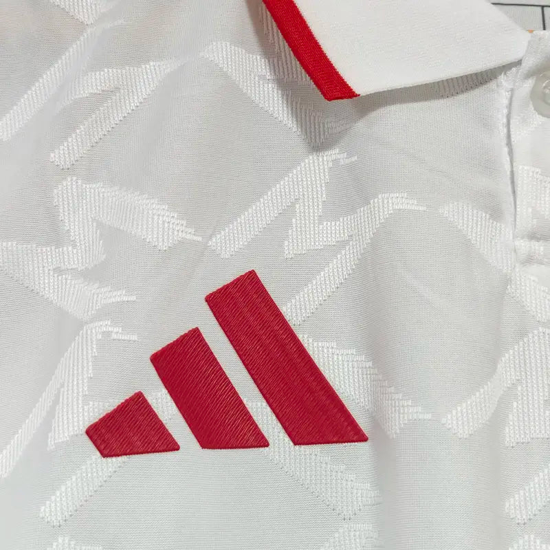 MAN UNITED WHITE CONCEPT SPECIAL EDITION 2025/26 AUTHENTIC ORIGINALS