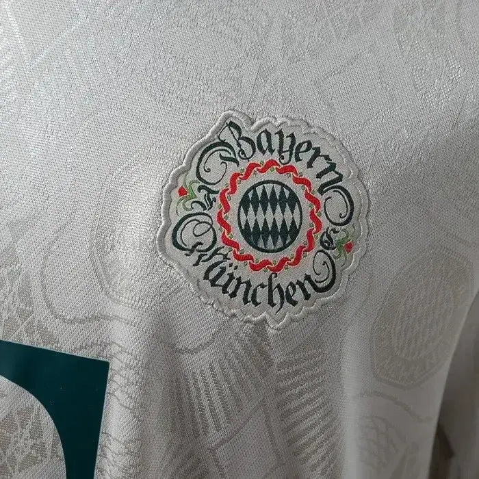 FC BAYERN OCTOBERFEST 2025/26 OFFICIAL PREMIUM QUALITY