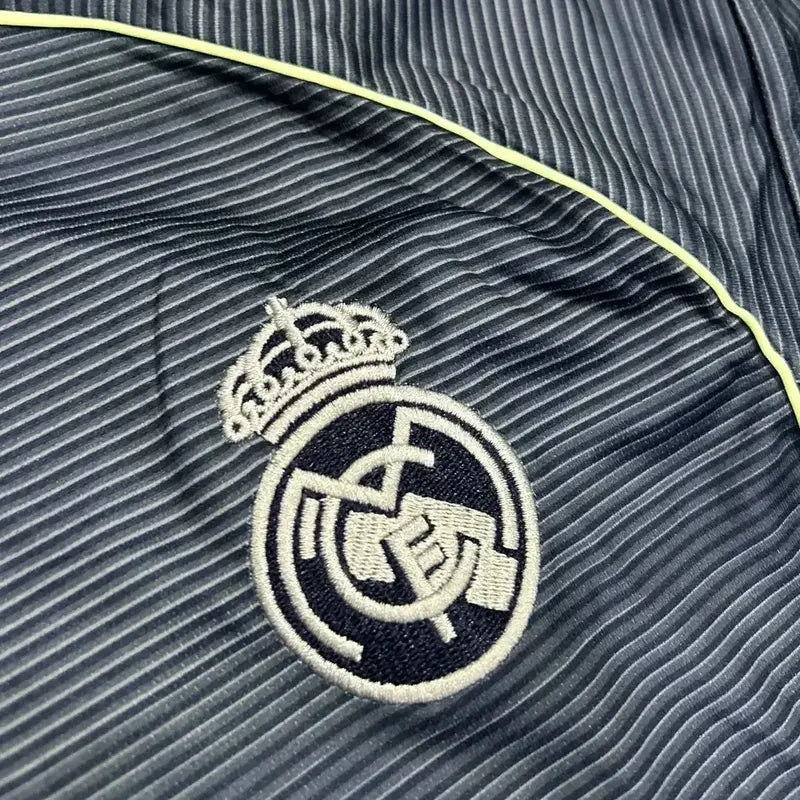 REAL MADRID AWAY 2025/26 OFFICIAL KIT