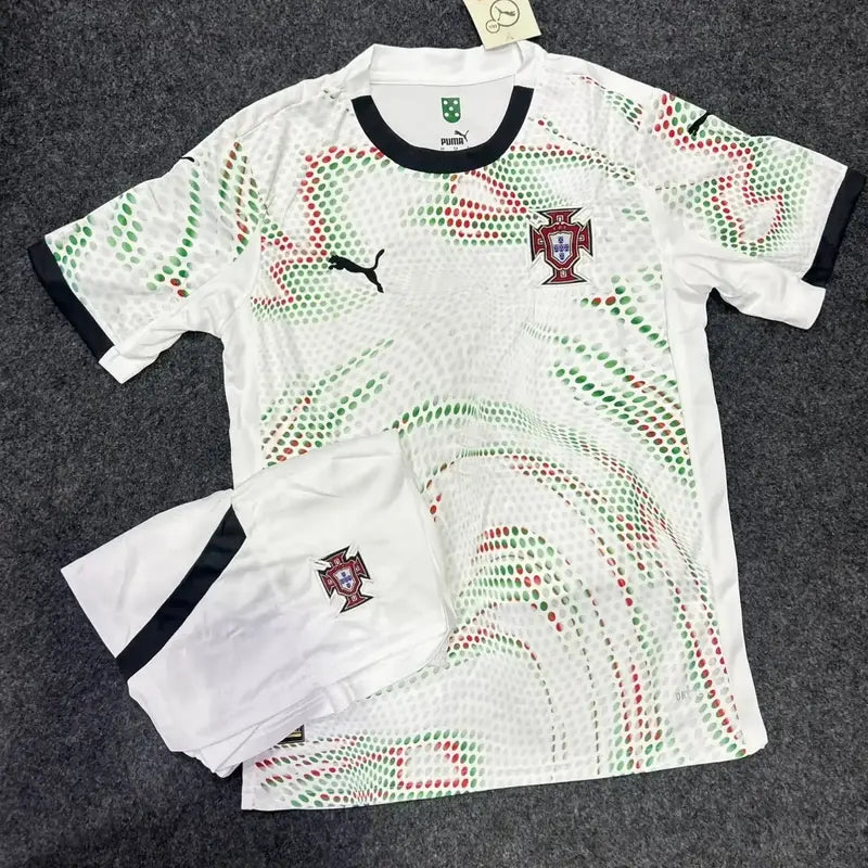 PORTUGAL AWAY X RONALDO 7 OFFICIAL PREMIUM KIT