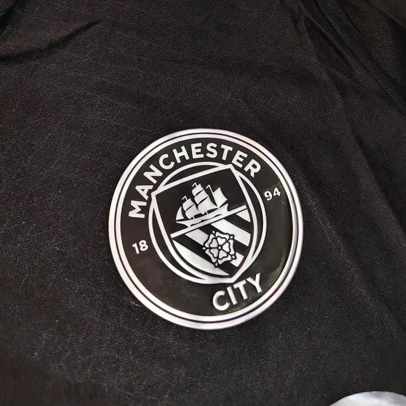 MAN CITY BLACK ICONIC 2025/26 AUTHENTIC ORIGINALS