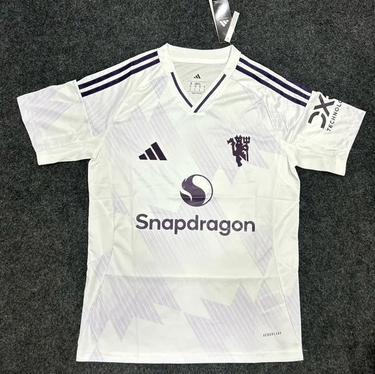 MAN UNITED AWAY OFFICIAL KIT 2025/26