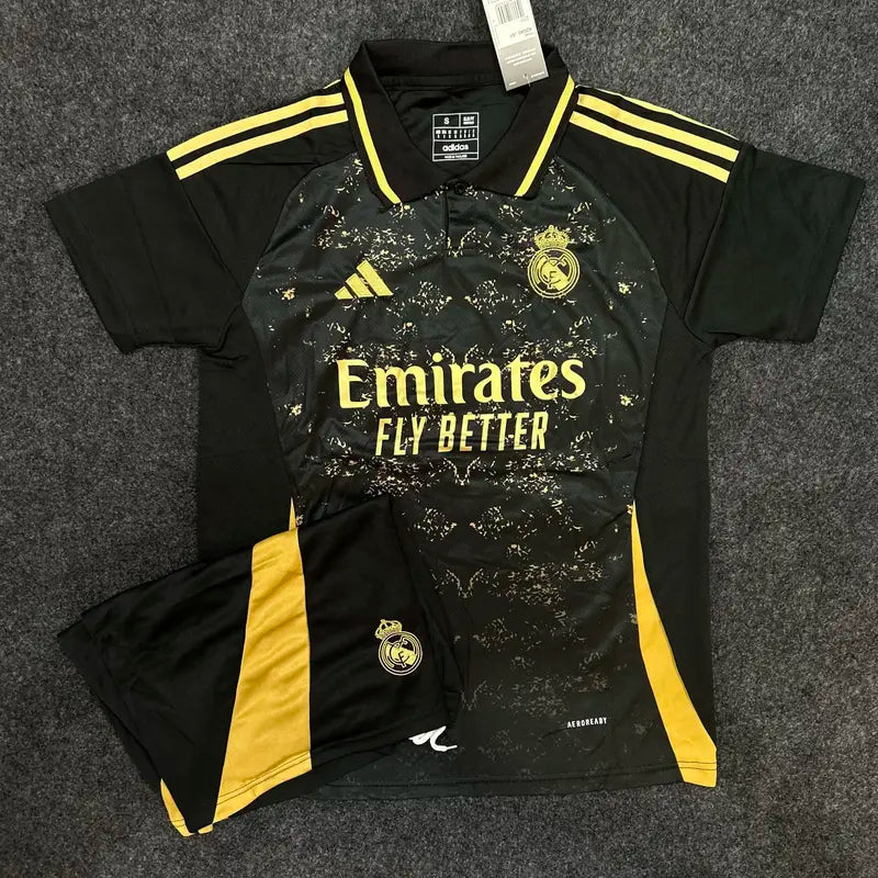 REAL MADRID BLACK SPECIAL EDITION 2025/26 KIT